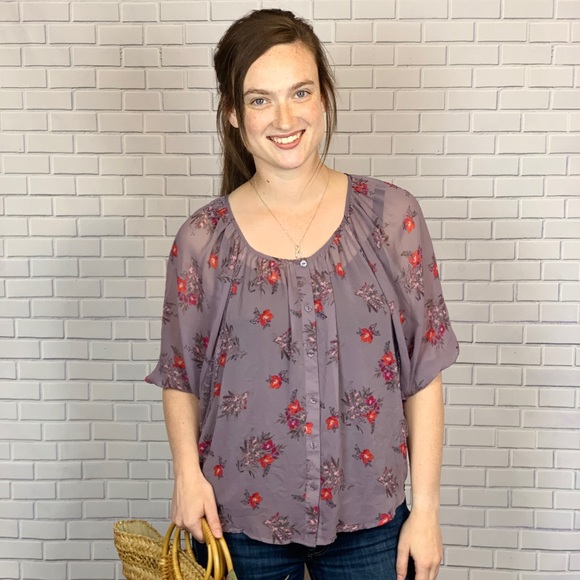 🌸 2 for $12! Batwing Blouse - Picture 2 of 8